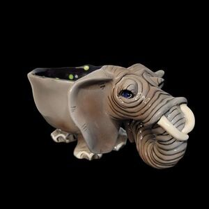 SWAK Lynda Corneille Elephant Dish